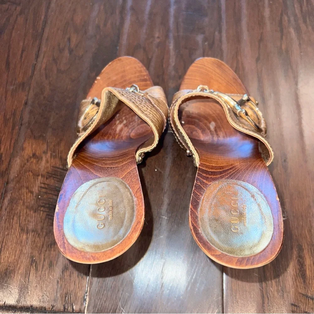 Authentic Gucci Women's Metallic Gold Slide Sandals with Horsebit Detail